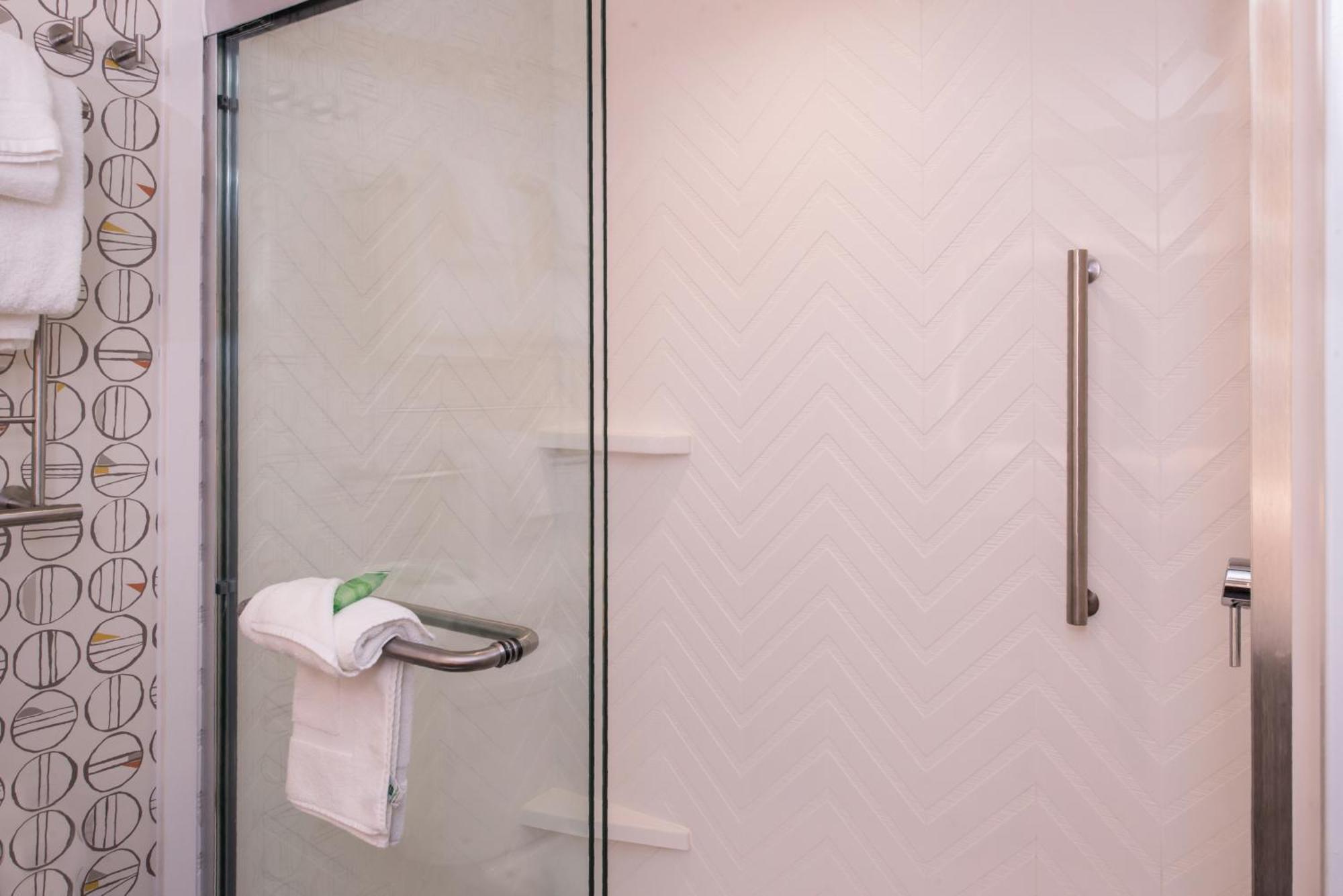 Holiday Inn Detroit Northwest - Livonia By Ihg Екстер'єр фото