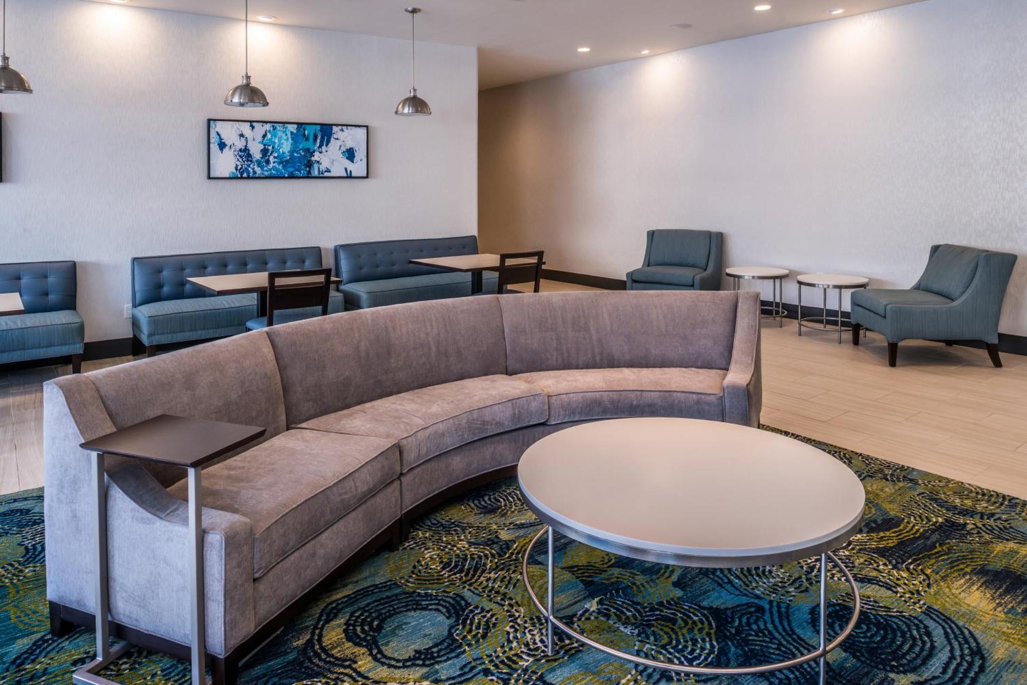 Holiday Inn Detroit Northwest - Livonia By Ihg Екстер'єр фото