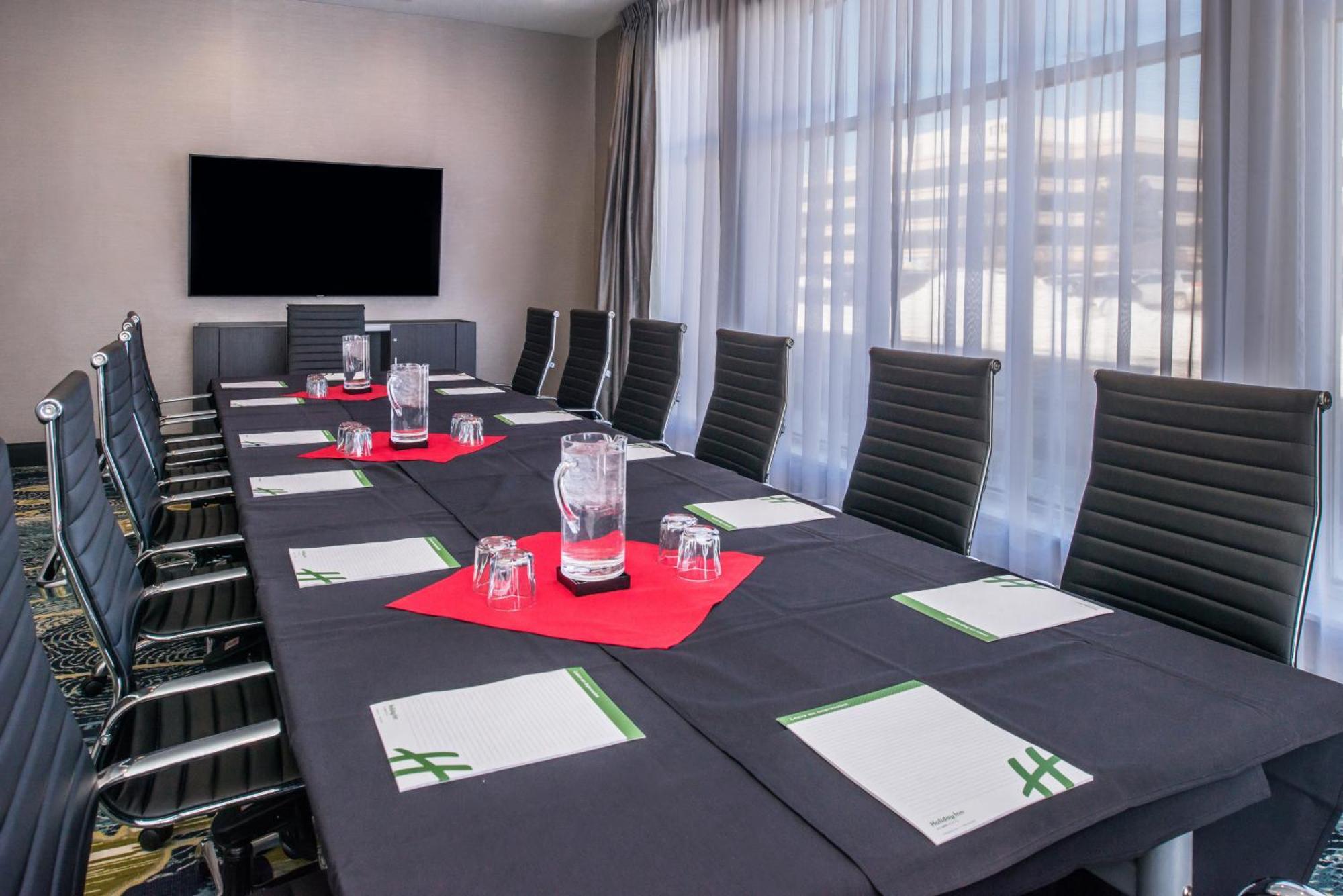 Holiday Inn Detroit Northwest - Livonia By Ihg Екстер'єр фото