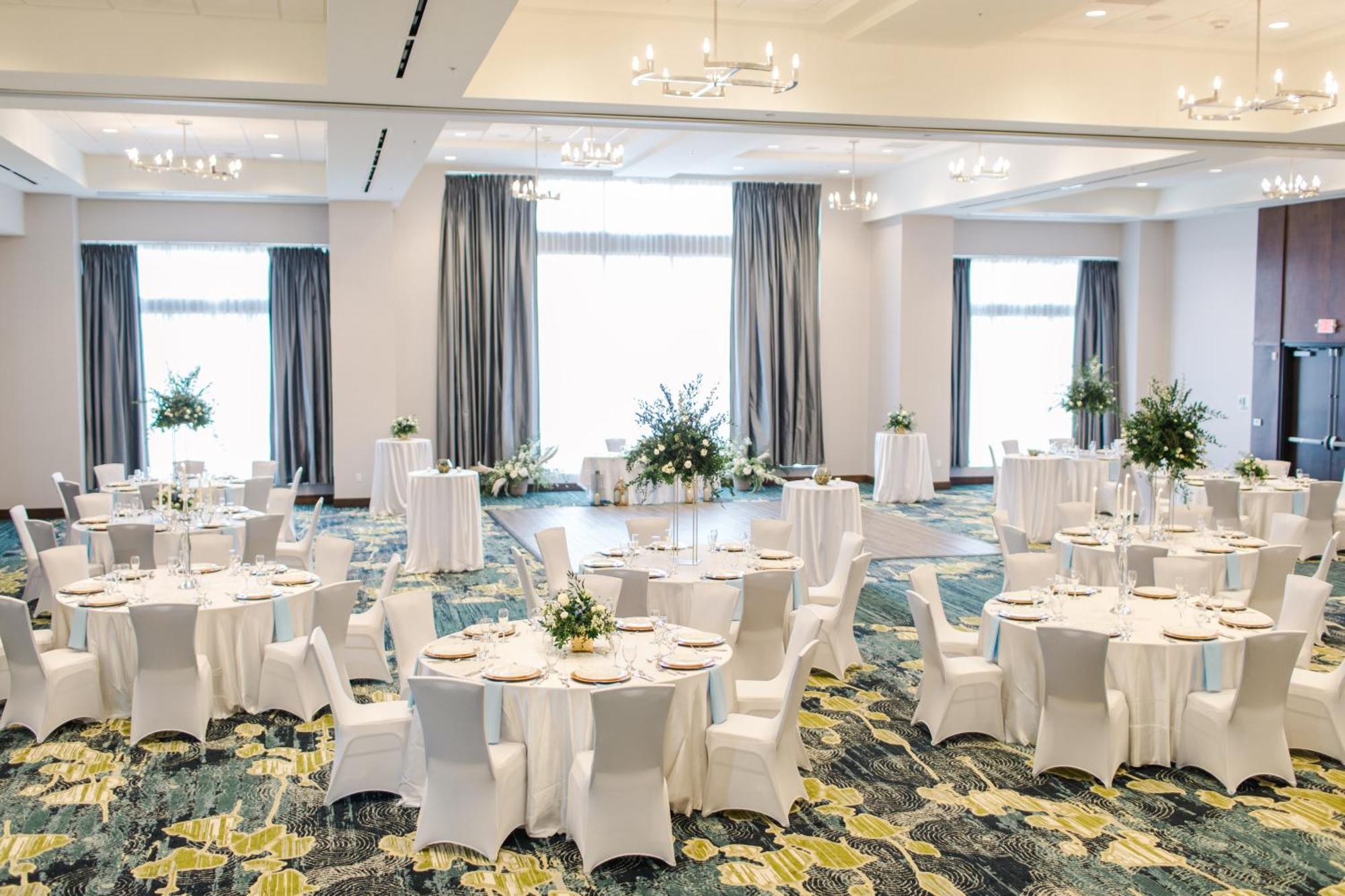Holiday Inn Detroit Northwest - Livonia By Ihg Екстер'єр фото