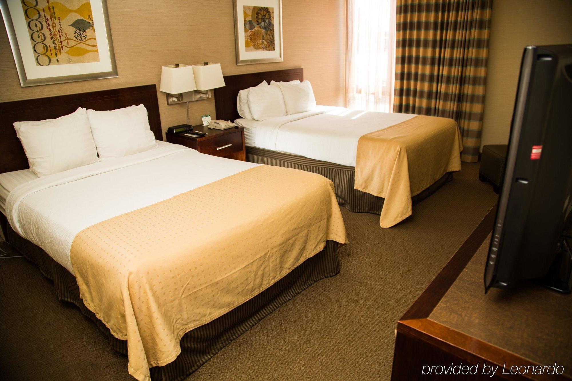 Holiday Inn Detroit Northwest - Livonia By Ihg Екстер'єр фото